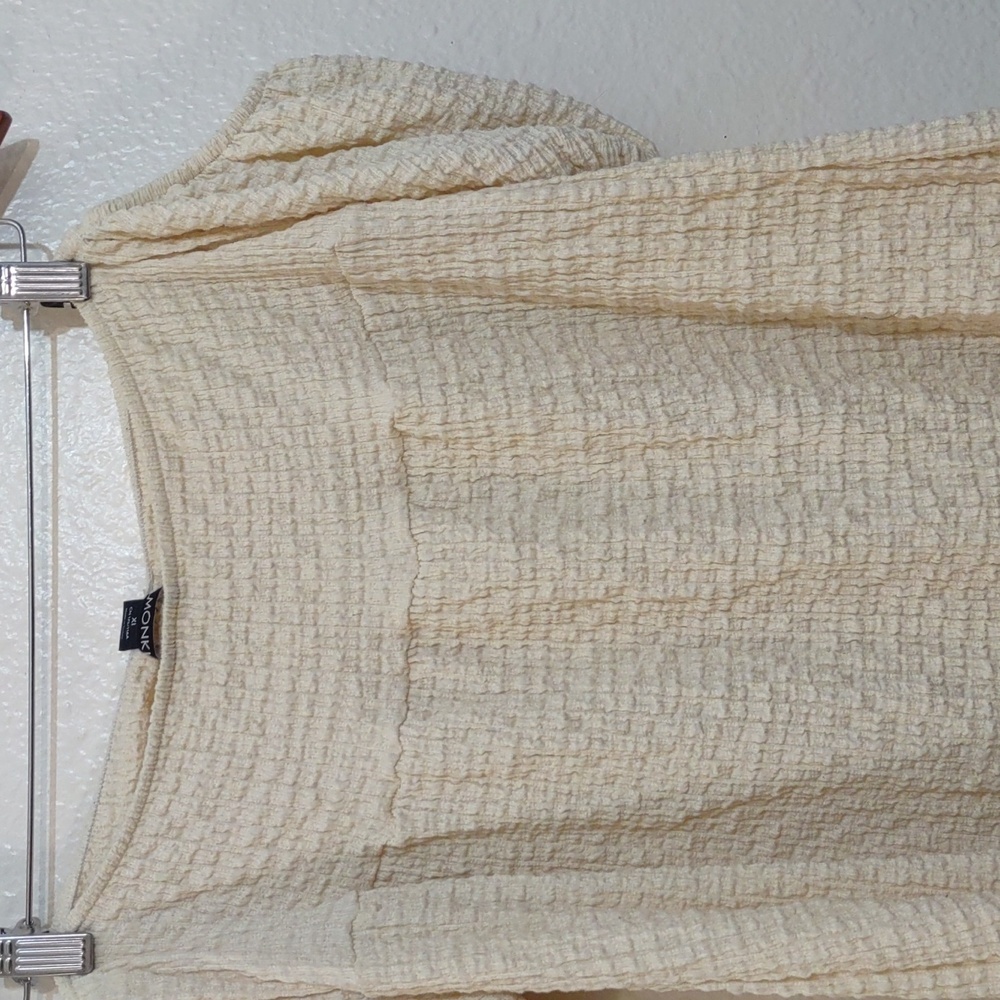 SLIGHTLY USED MONKI SOFT OFF SHOULDER SIZE XL SOFT YELLOW - Picture 7 of 7